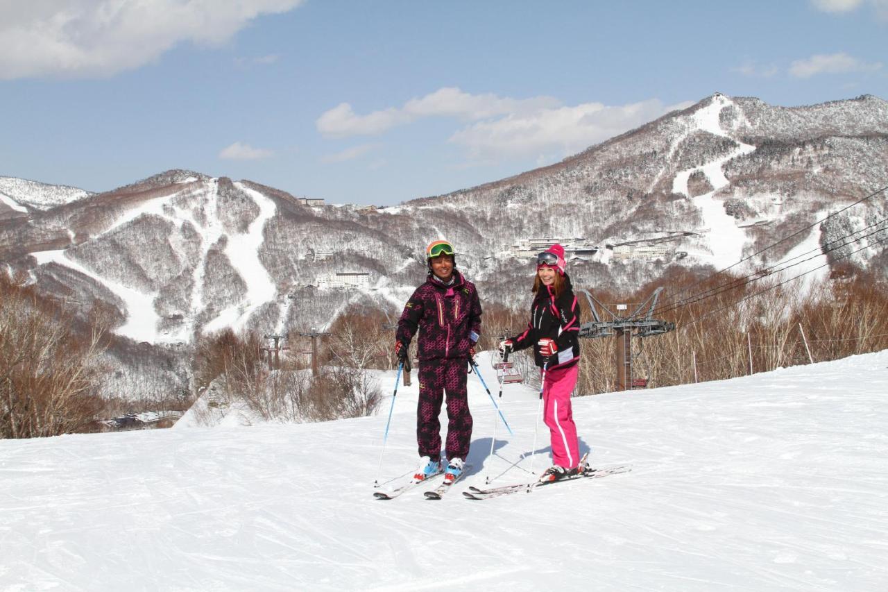 Shiga Kogen Olympic Hotel Yamanouchi  Exterior photo